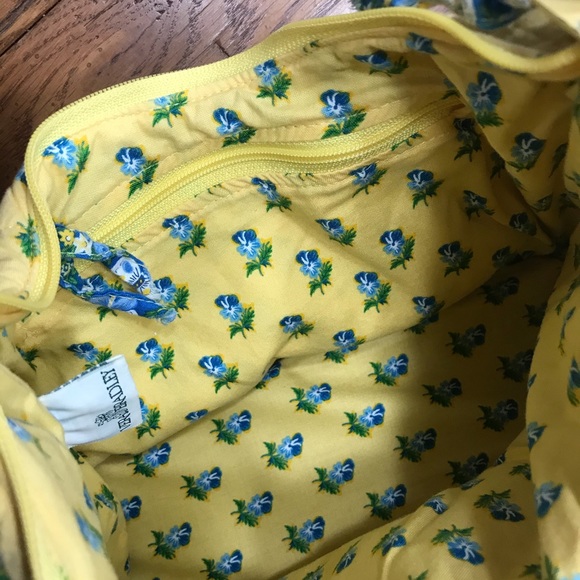 Vera Bradley purse - Picture 3 of 3